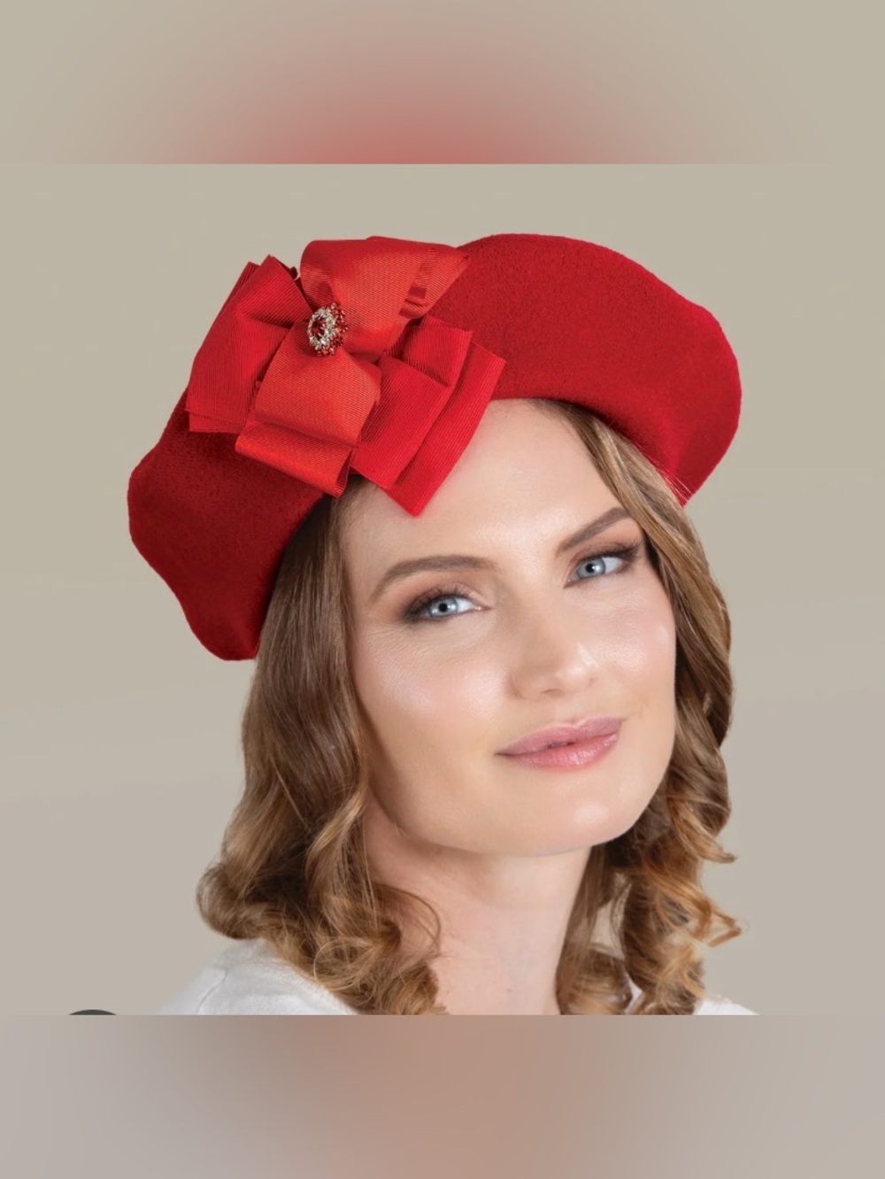 Comply Uni Alla Volta Red Decorative Bow Beret Wool Hat